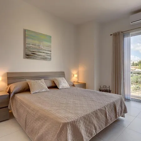 Modern Apartment In The Best Location, Perfect For Families Sliema Exterior photo