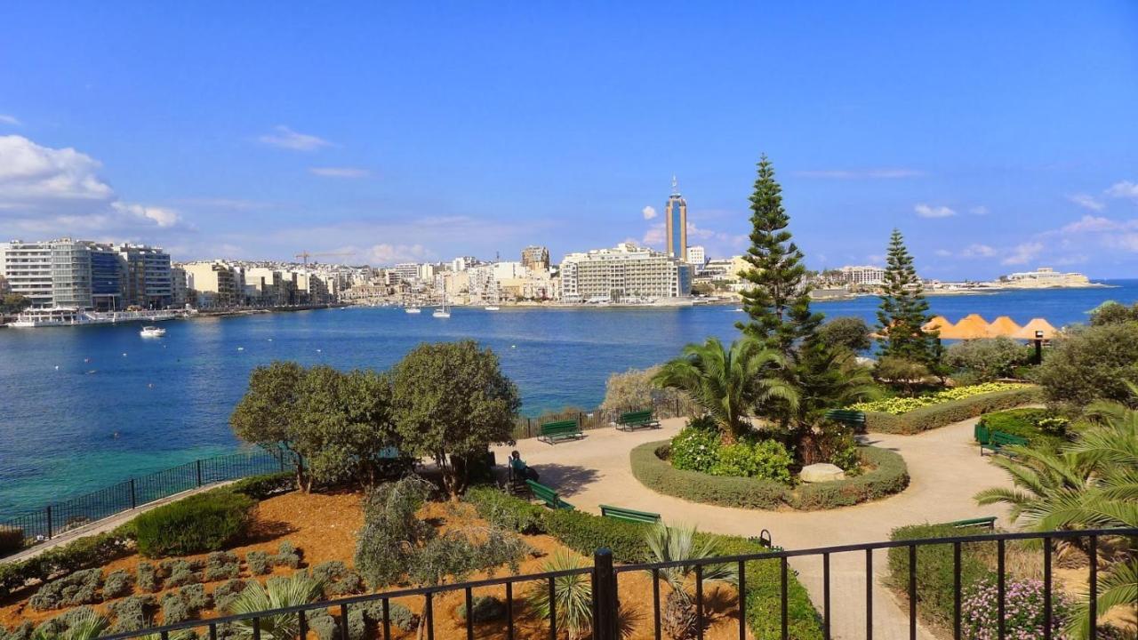 Modern In The Location, Perfect For Families